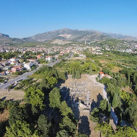 With Parking Space Solin, Split - 21445 아파트 *