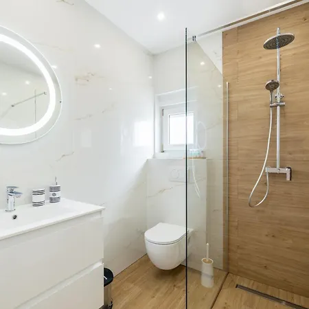 Διαμέρισμα With Parking Space Solin, Split - 21445 *